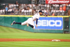 Image post by @teamcjcorrea on Instagram