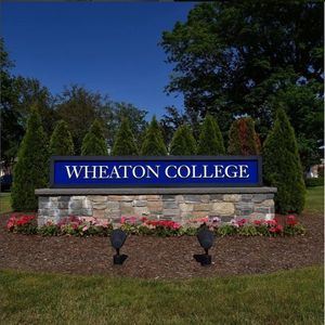 Image post by @wheatonlyons on Instagram