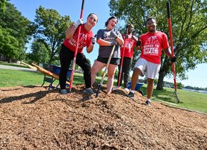 Image post by @uindy on Instagram