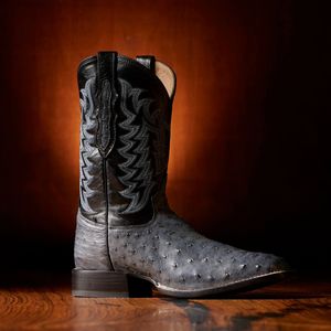 Image post by @tonylamaboots on Instagram