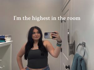 Video post by @hollymillenium on TikTok