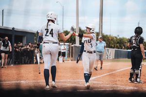 Image post by @fiusoftball on Instagram