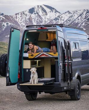 Image post by @owl.van.engineering on Instagram