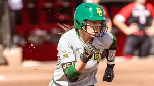 Image post by @baylorsoftball on Instagram