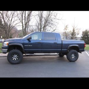 Image post by @tricktrucks1 on Instagram