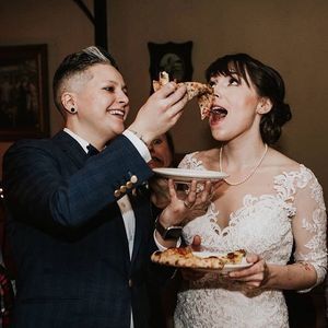 Image post by @theknot on Instagram