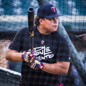Image post by @twinsbeisbol on Instagram