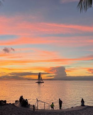 Image post by @thrillist on Instagram