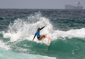 Image post by @wsl.qs on Instagram