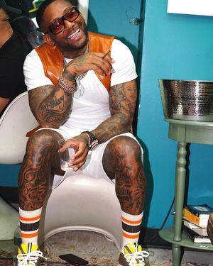 Image post by @mainohustlehard on Instagram