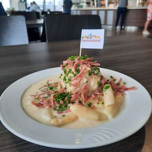Image post by @go.gastro on Instagram