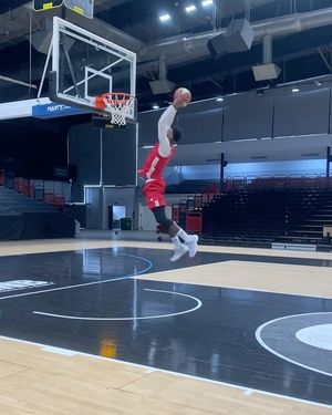 Image post by @parisbasketball on Instagram