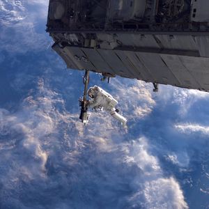 Image post by @nasaartemis on Instagram