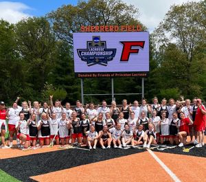 Image post by @stagswomenslax on Instagram