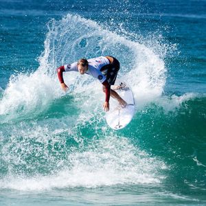 Image post by @wsl.qs on Instagram