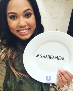 Image post by @ayeshacurry on Instagram