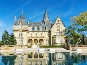 Image post by @christiesrealestate on Instagram