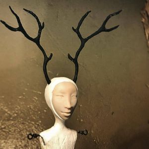 Image post by @westernavearts on Instagram