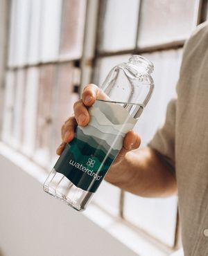 Image post by @waterdrop on Instagram