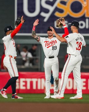 Image post by @Twins on Twitter/X