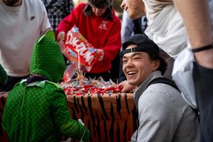 Image post by @iustudentlife on Instagram