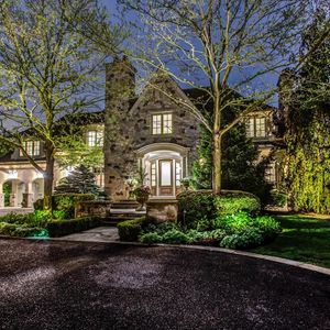 Image post by @christiesrealestate on Instagram