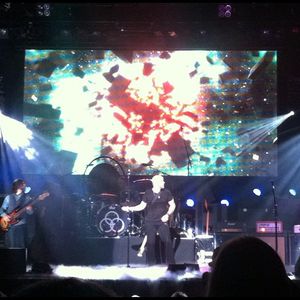 Image post by @thewarfield on Instagram