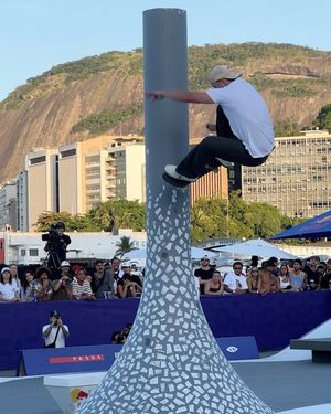 Image post by @redbullskate on Instagram