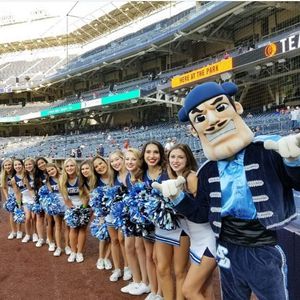 Image post by @usdcheer on Instagram