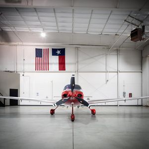 Image post by @statureaviation on Instagram