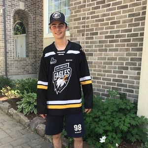 Image post by @cbehockey on Instagram