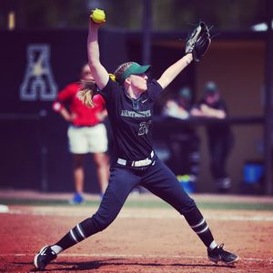 Image post by @dartmouthsoftball on Instagram