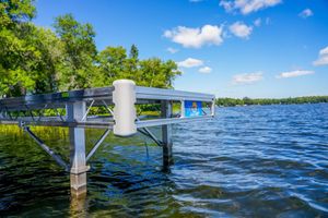 Image post by @lakecountrybarge on Facebook