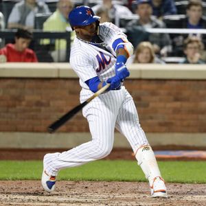Image post by @losmets on Instagram