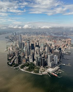 Image post by @nyonair on Instagram
