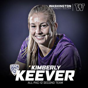 Image post by @uw_wsoccer on Instagram