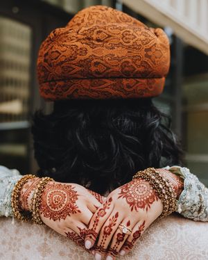 Image post by @thismodernlovephoto on Instagram