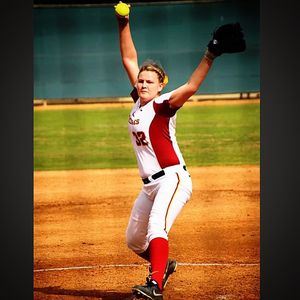 Image post by @iowastatesoftball on Instagram