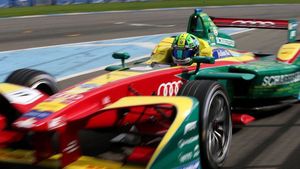 Image post by @lucasdigrassi on Instagram