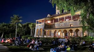 Image post by @deeringestate on Instagram