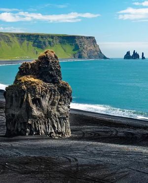 Image post by @thrillist on Instagram