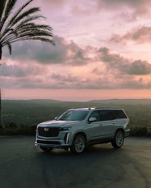 Image post by @cadillacvseries on Instagram