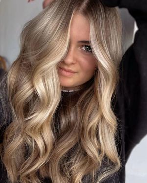 Image post by @behindthechair_com on Instagram