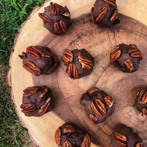 Image post by @skinnymechocolates on Instagram