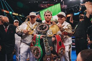 Image post by @canelo on Instagram