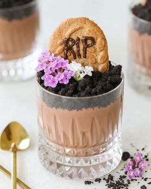 Image post by @sugarandcharm on Instagram