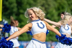 Image post by @coltscheer on Instagram