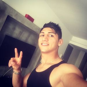Image post by @alan_pulido17 on Instagram