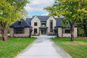 Image post by @shelbiaimonetti_realestate on Instagram