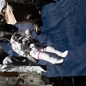 Image post by @nasaartemis on Instagram